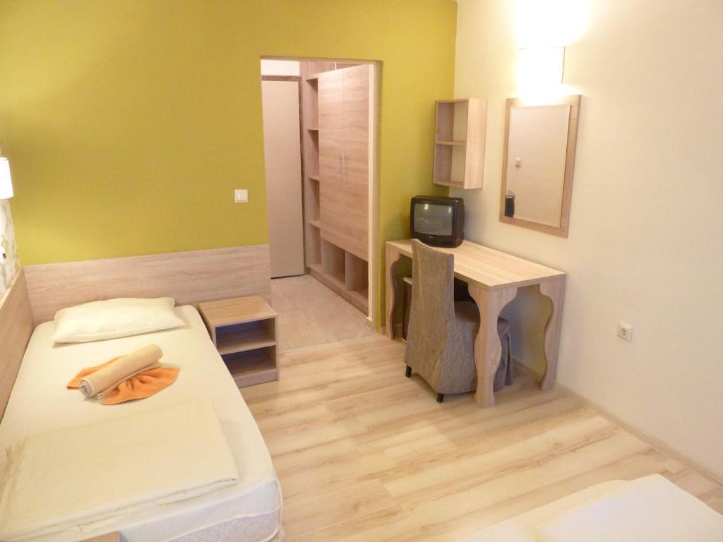 Hotel Zarya Golden Sands Quarto foto